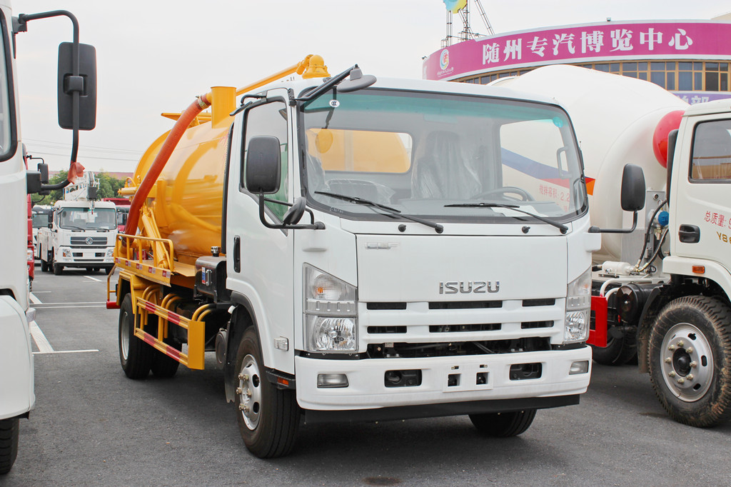 Camion de nettoyage de pompe à vide Isuzu