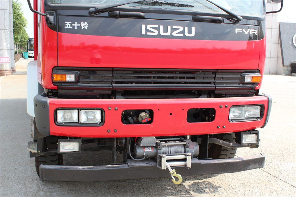 Camion de pompiers de secours d'urgence Isuzu