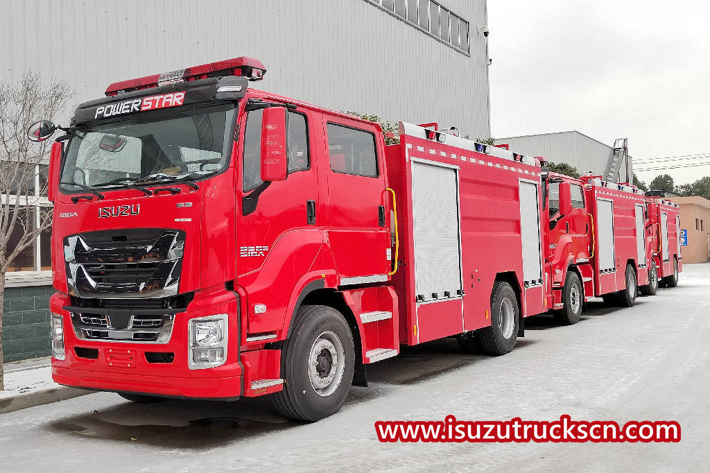 4 unités Isuzu nouveaux camions à eau d'incendie GIGA prêts à être livrés aux Philippines
        