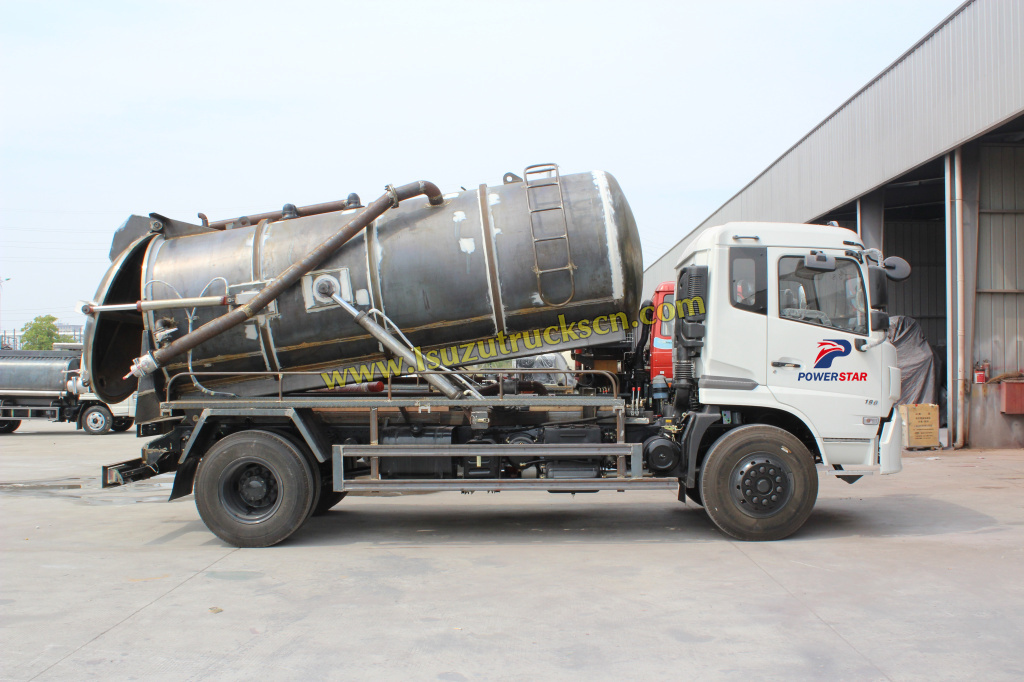 La Chine meilleure aspiration des eaux usées camion usine Powerstar camion 