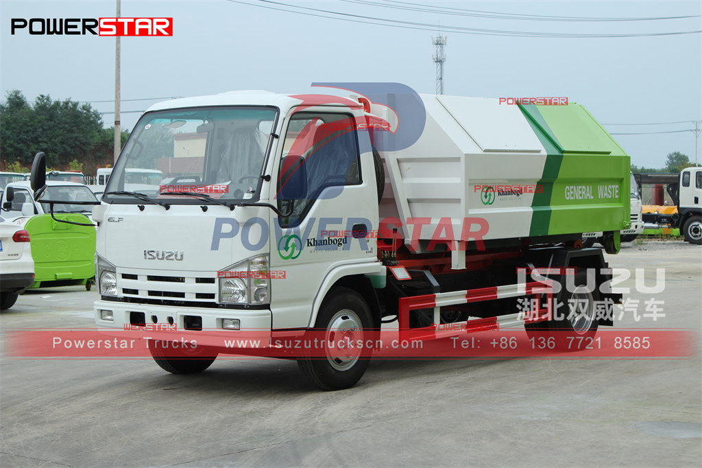 Exportation de camion à ordures ISUZU mini ELF 5cbm vers la Mongolie depuis le port d'Erenhot
