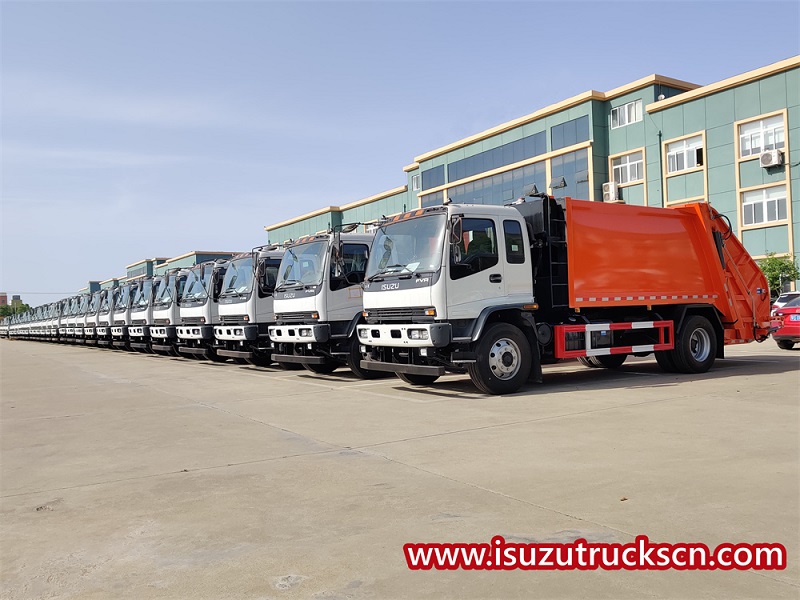 40 camions compacteurs à ordures Isuzu 15 cbm sont exportés vers le YÉMEN
    