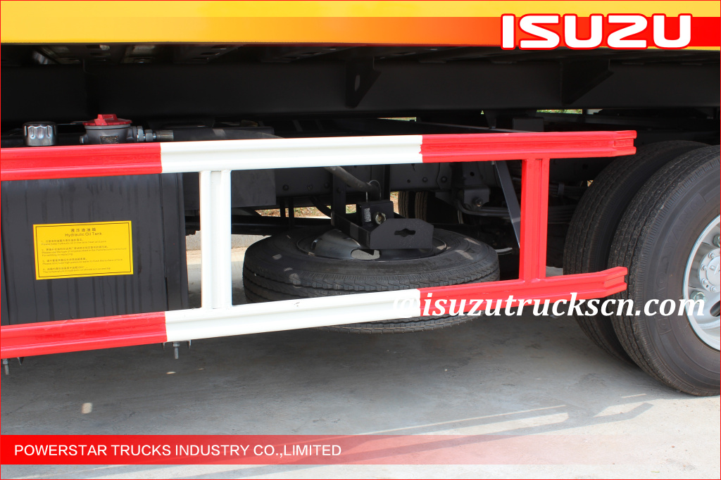 3Tons Isuzu Road Wrecker Truck Emergency Rescue Vehicle