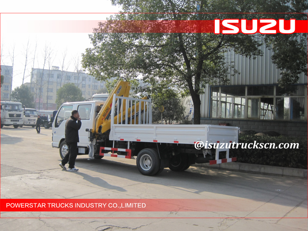 NKR Isuzu Cargo Mobile Crane Truck 3.2 Ton