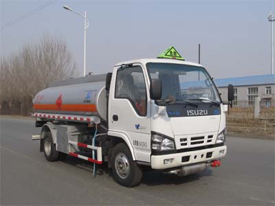 ISUZU NKR77 Tank Truck to laod Diesel Oil Petrol Fuel Gasoline 5000L For sales