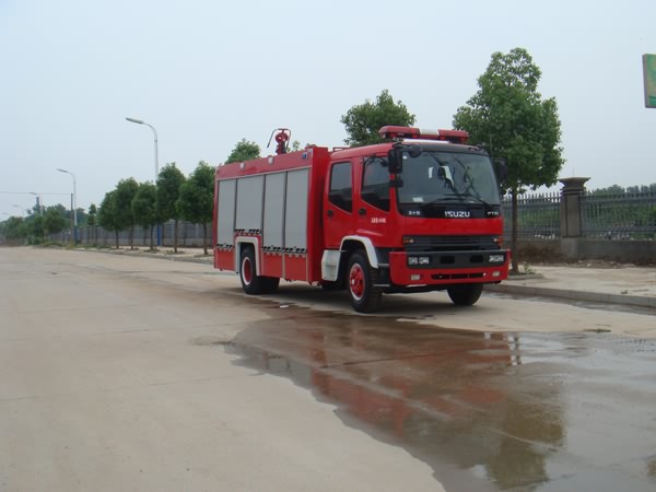 8000L/8000kg Water Fire Truck with Isuzu chassis with good quality Fire Pump