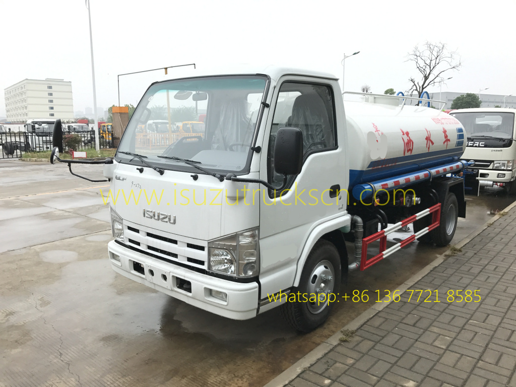 mobile water bowser truck Isuzu detail pictures