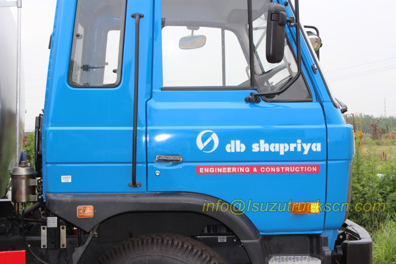 Customer build RHD Water Tank Trucks Dongfeng 10,000L