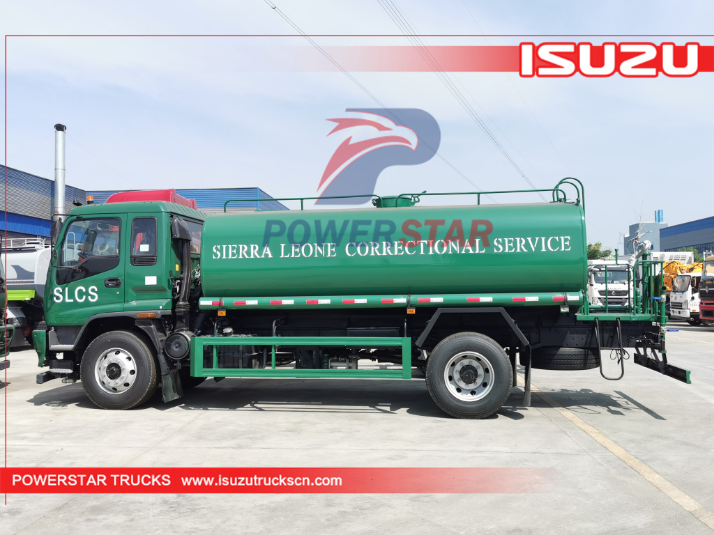Sierra Leone ISUZU FVR Road Street Water Tank Bowser Tanker Sprinkler Sanitation Trucks à vendre