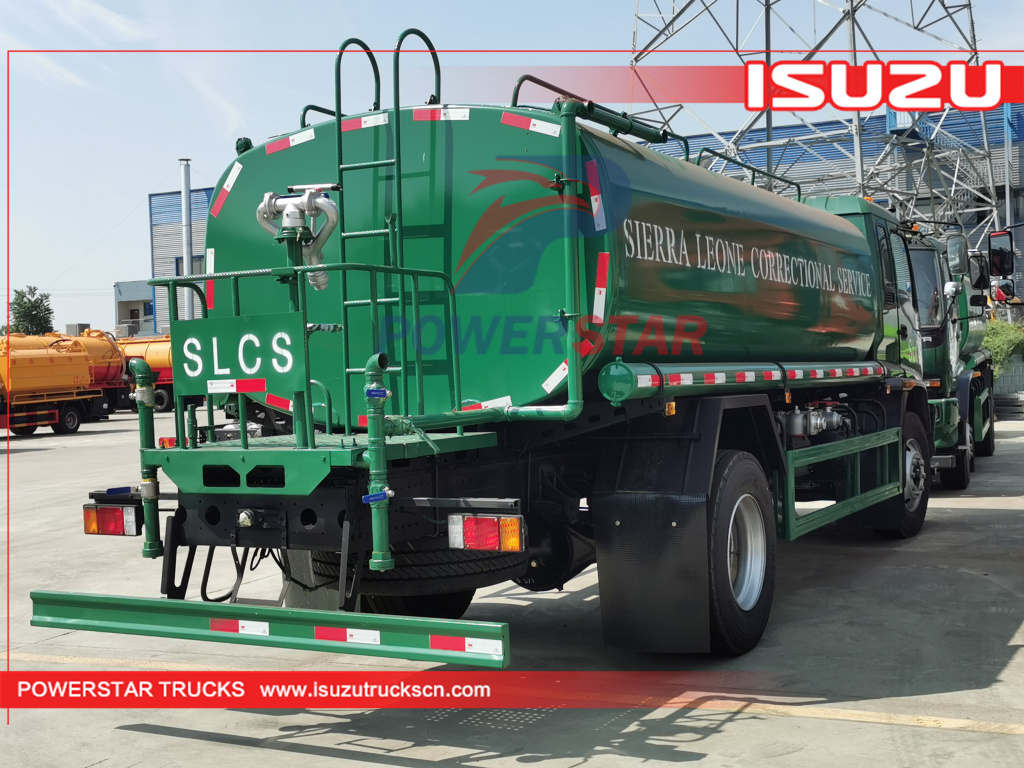 Sierra Leone ISUZU FVR Road Street Water Tank Bowser Tanker Sprinkler Sanitation Trucks à vendre