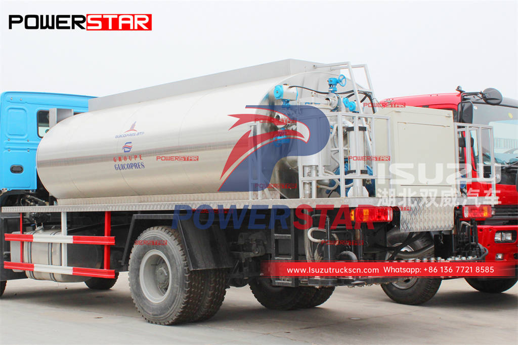 ISUZU FTR 12m3 truck mounted bitumen sprayer
