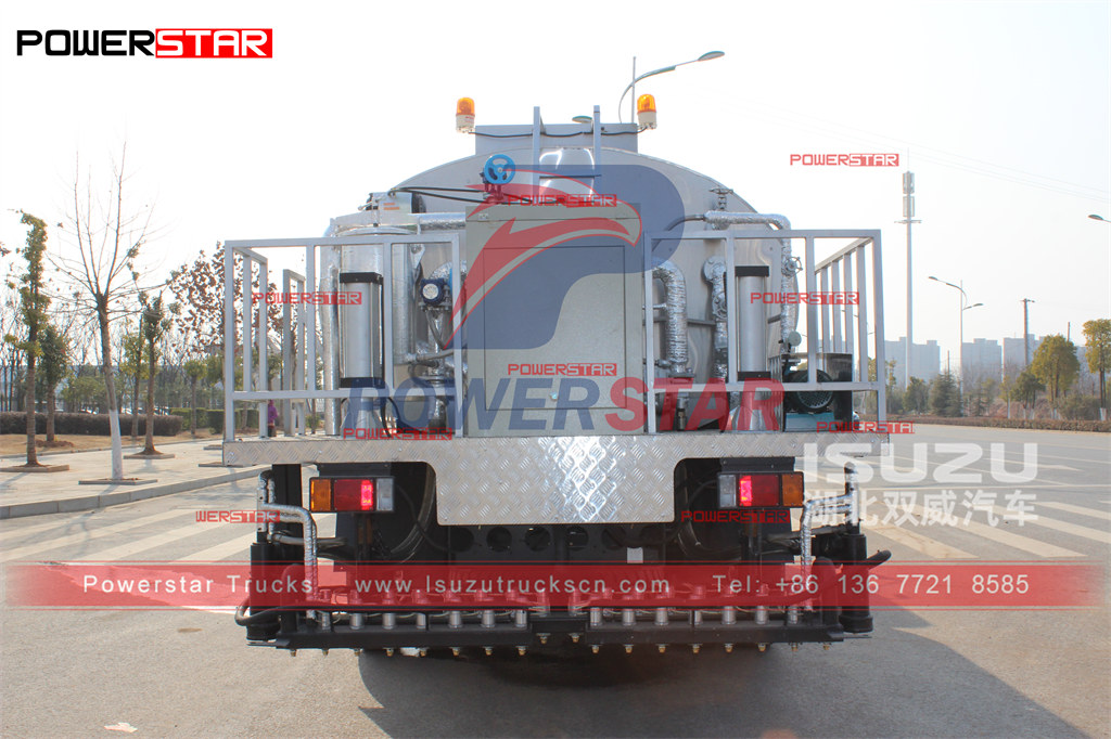 Camion distributeur d'asphalte intelligent POWERSTAR - Myanmar