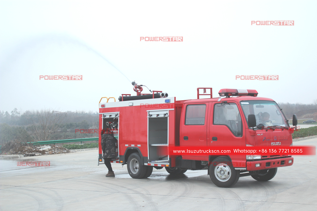 Albaria Japon ISUZU 1500L camion de lutte contre l'incendie camion de pompier Mini camion de pompiers
