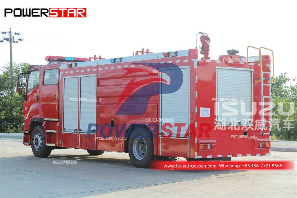 Camions pompiers ISUZU GIGA 6 roues 8000 litres à prix discount