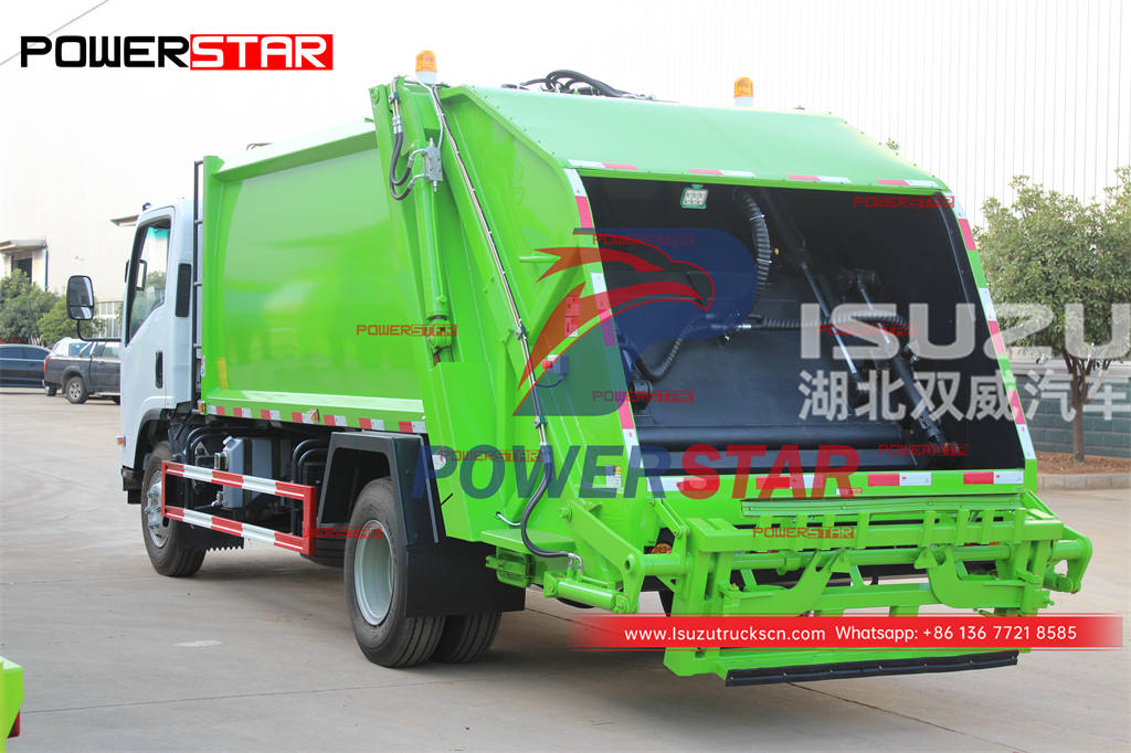 Vente directe d'usine ISUZU 4 × 4 camion à ordures à compression tout-terrain