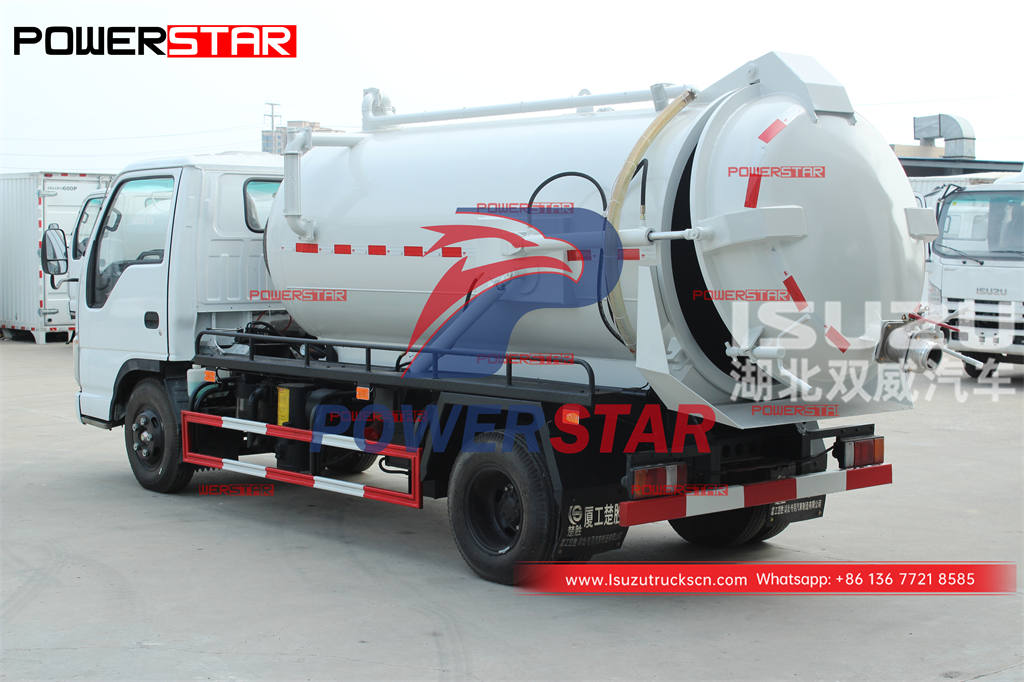 Magasin d'usine ISUZU 4 × 4 4000 litres camion pompe septique