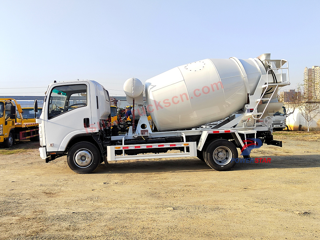 Camion mobile de mélangeur concret de ciment d'Isuzu NPR/700P/ELF 3cbm 4cbm à vendre