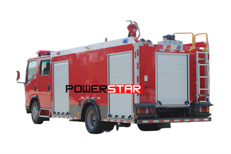 Camion de pompiers Isuzu 700P