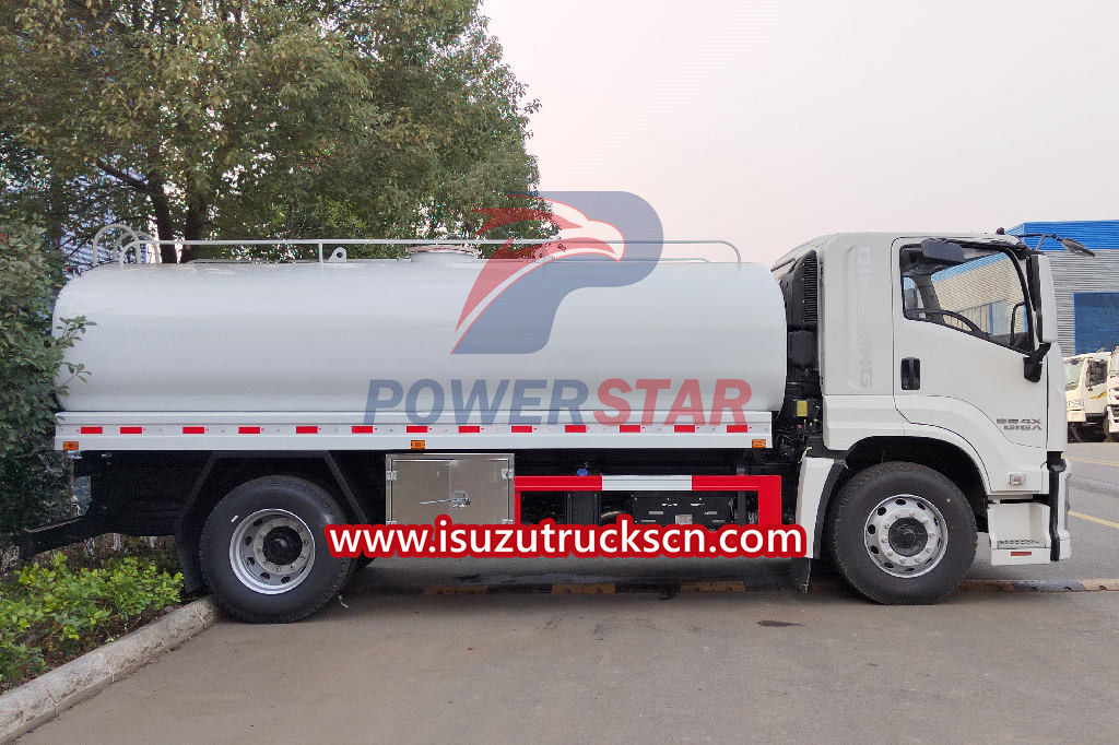 Camion-citerne d'eau potable ISUZU GIGA 12000L à vendre