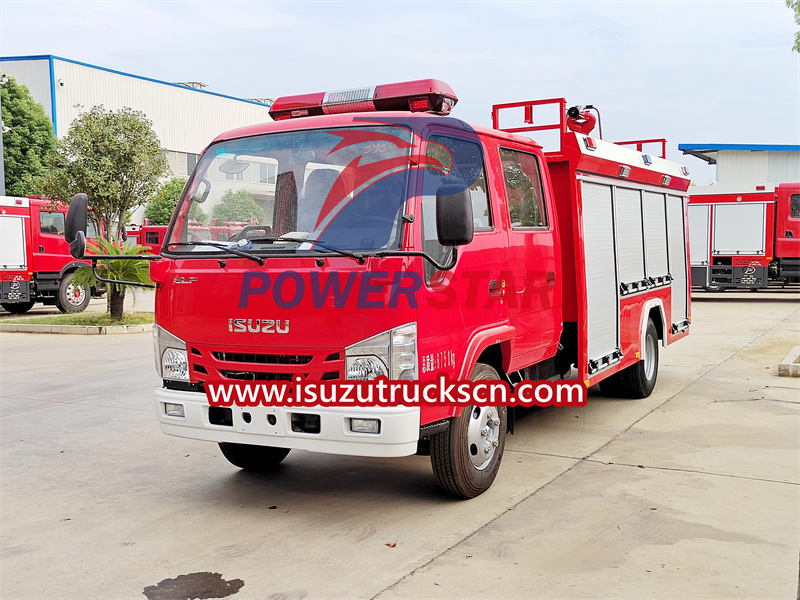 Camion de pompiers Isuzu 100P