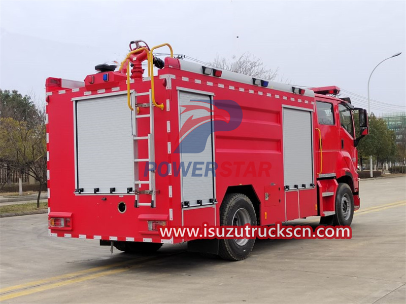 Camion de lutte contre l'incendie Isuzu GIGA