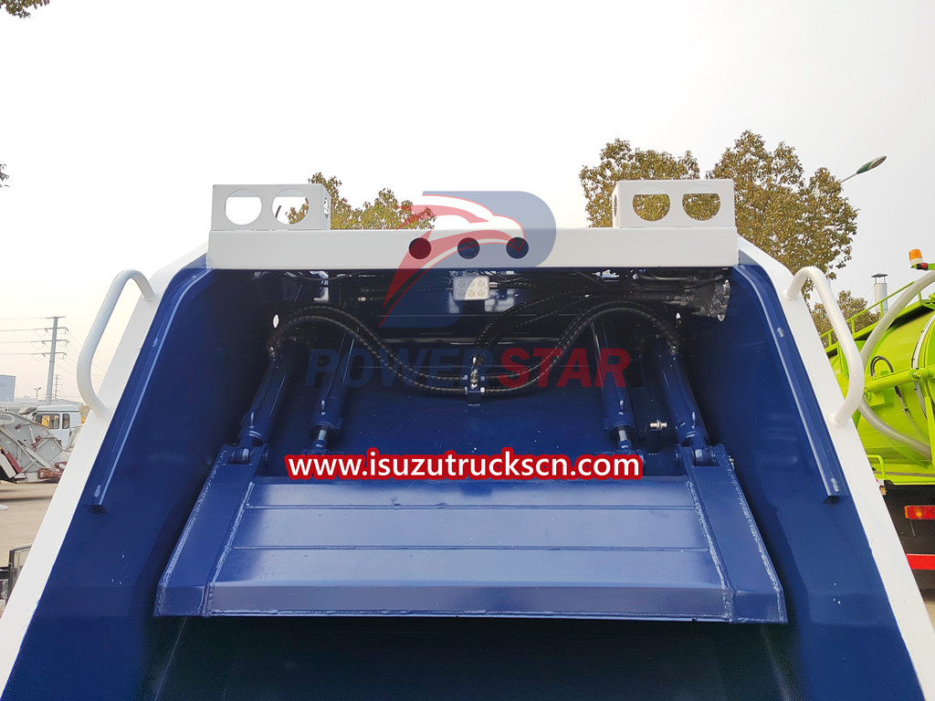 Camion compacteur d'ordures Isuzu NKR