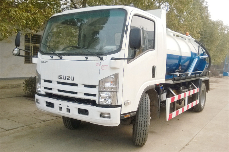 Camion-citerne pour eaux usées ISUZU 190hpNPR