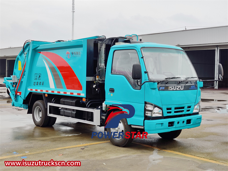 camion compacteur de déchets isuzu NKR 600P 6CBM