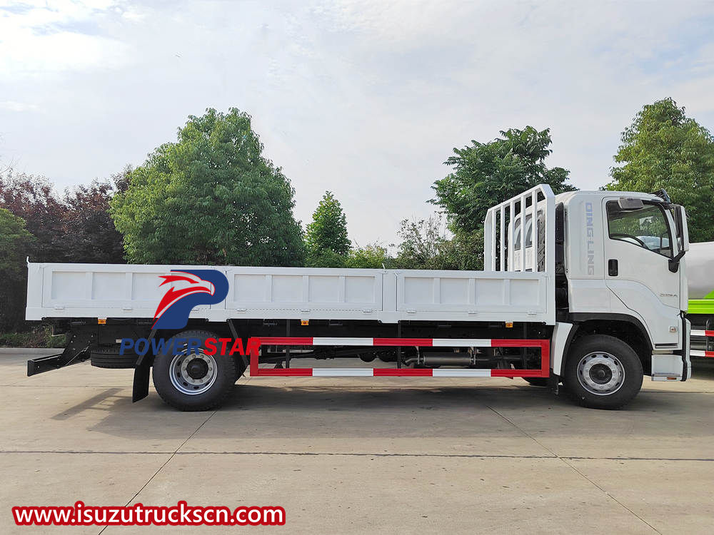 Camion de transport Isuzu