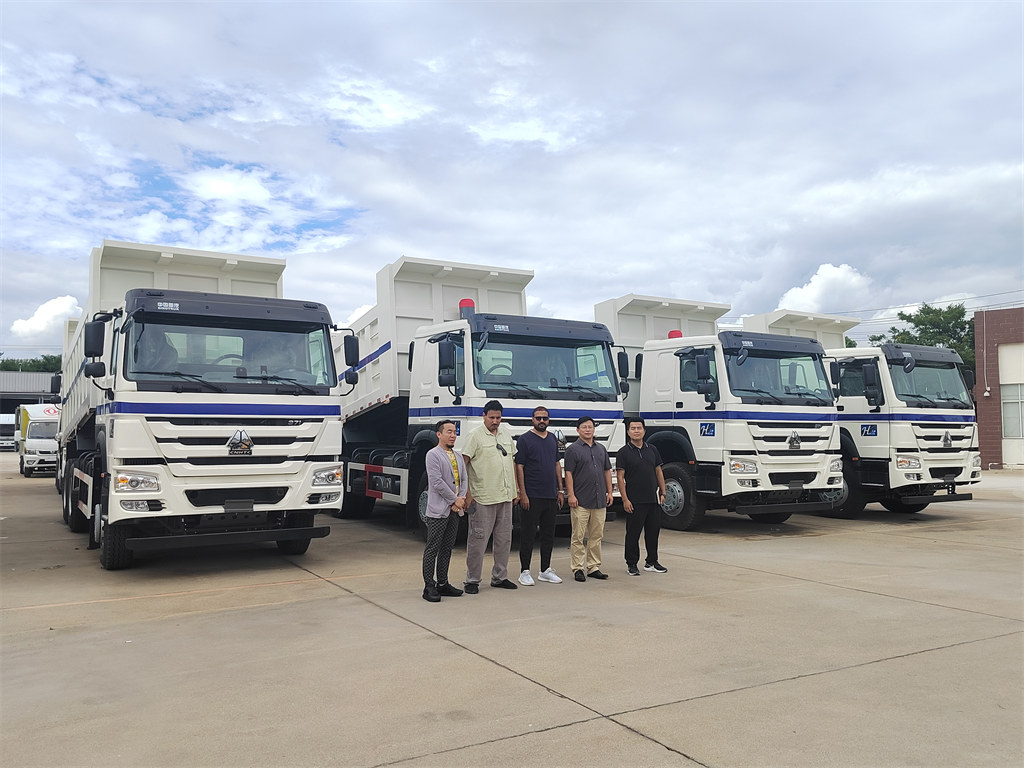 Un client saoudien envisage d'acheter un camion-benne SINOTRUK HOWO