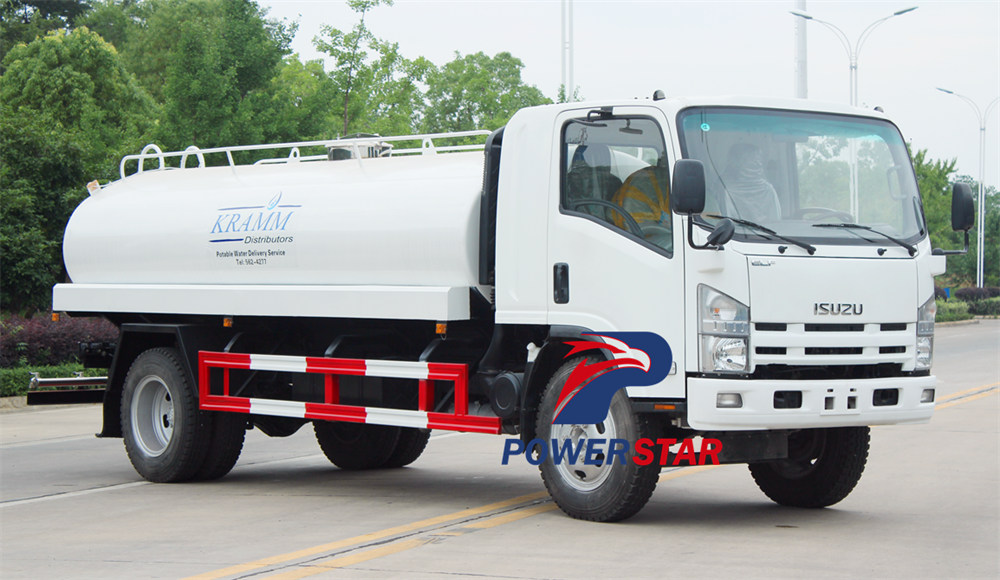 Camion d'eau potable Isuzu 700P 9cbm