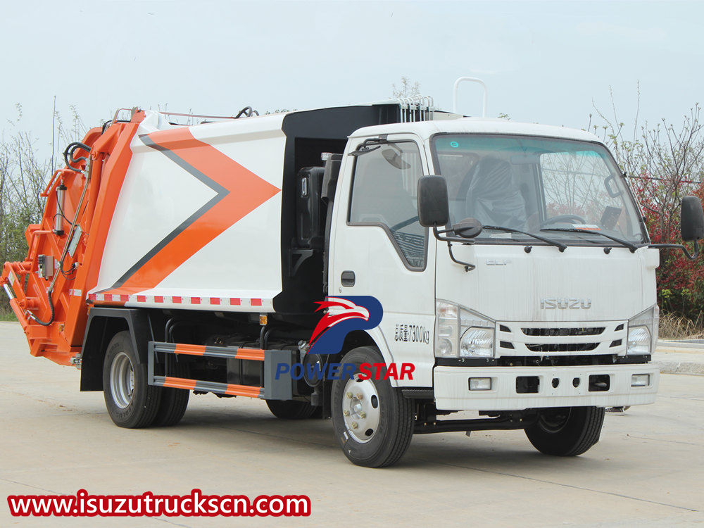 Camion compacteur à chargeur arrière Isuzu