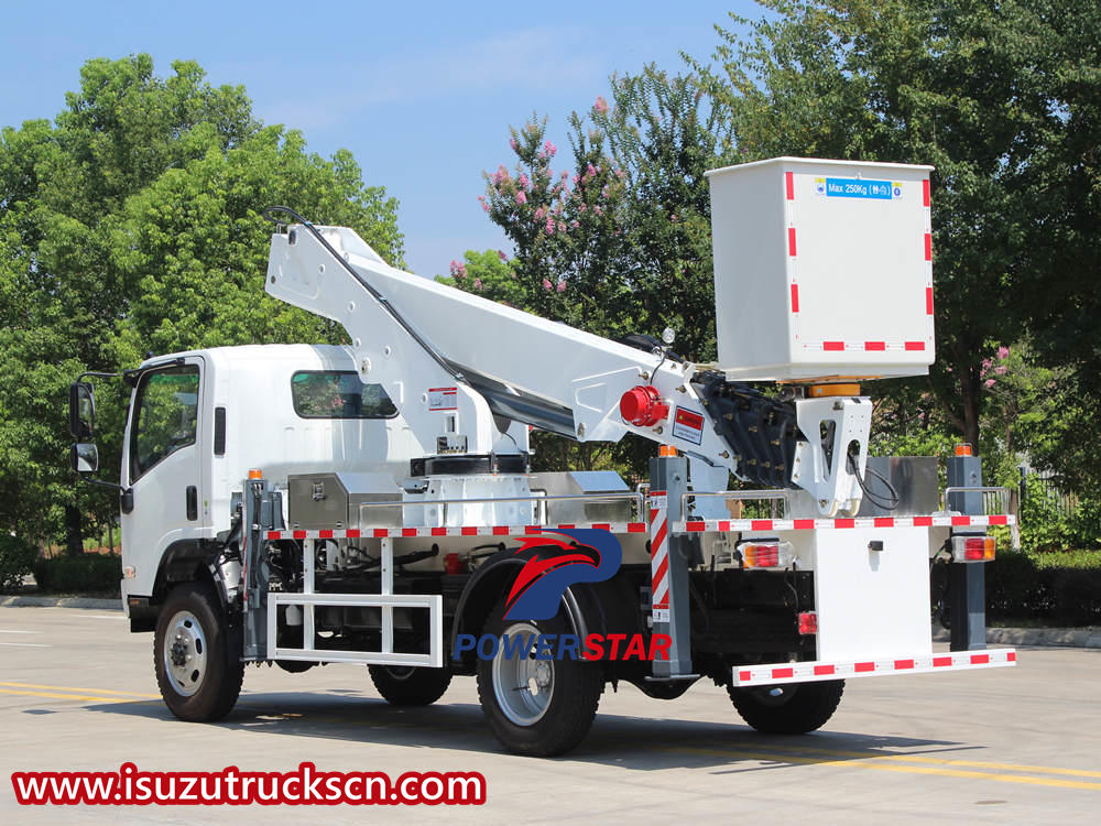 Isuzu telescopic boom aerial work truck