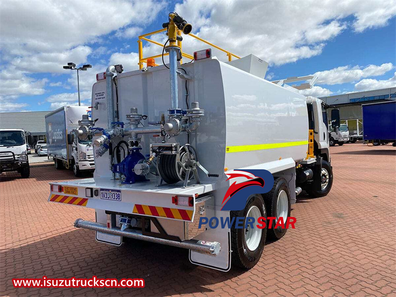 Isuzu water bowser with fire monitor