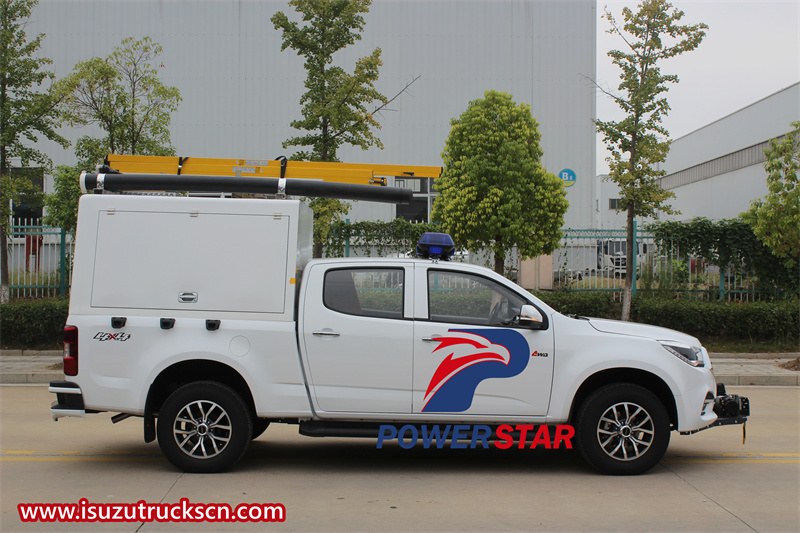 Isuzu pickup truck maintenance vehicle