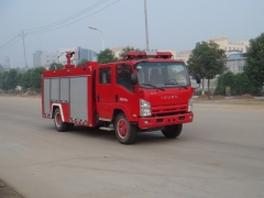 Top qualité Isuzu mousse-eau lutte contre camion de pompier de capacité 4000L