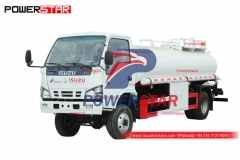 Camion-citerne d'eau potable en acier inoxydable ISUZU 4 × 4 5000 litres proposé à la vente
