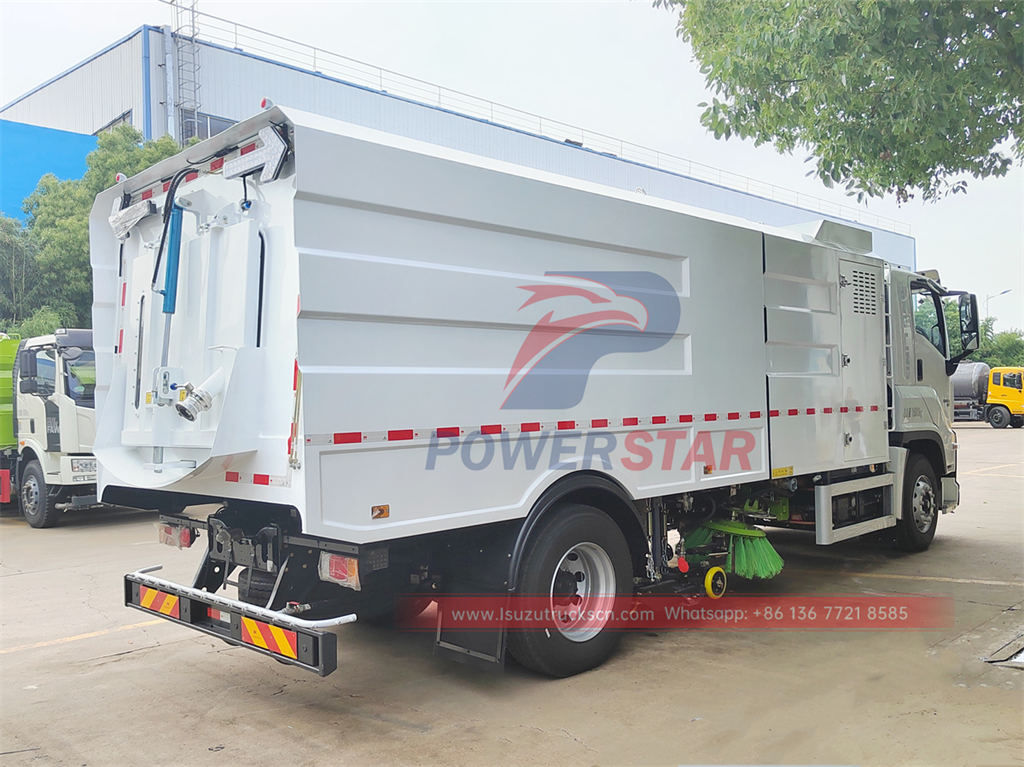 ISUZU GIGA 14000 liters road sweeper truck