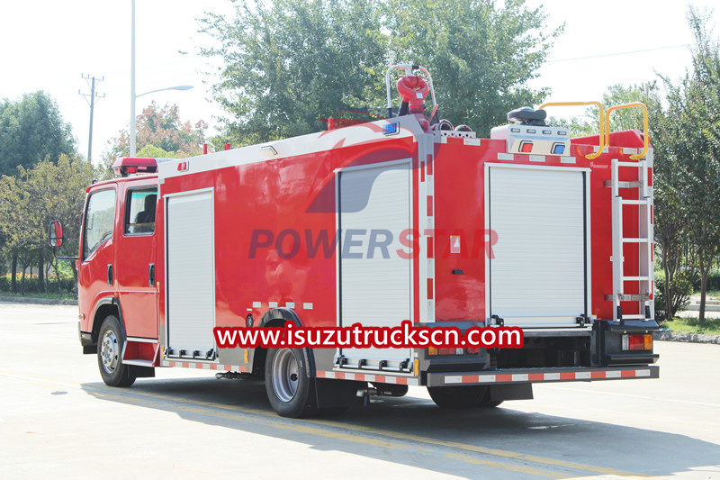 Isuzu NPR foam fire fighting rescue truck price