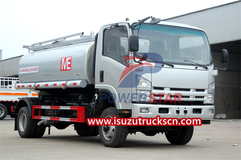 ISUZU 4x4 diesel tanker truck for sale