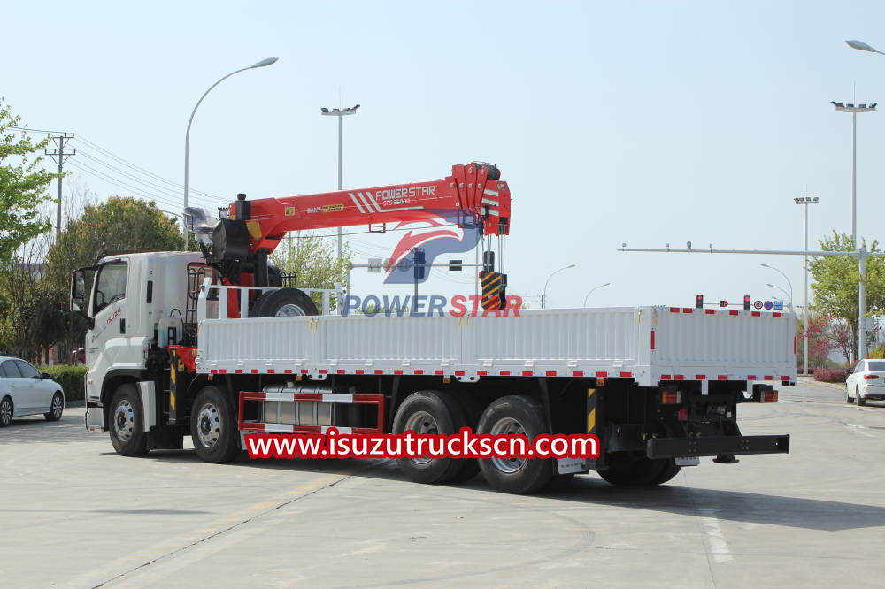 Isuzu Giga hydraulic stiff boom loader crane Palfinger