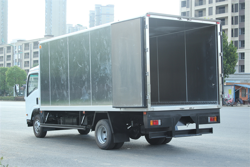 New Isuzu Aluminum van truck with factory direct sale