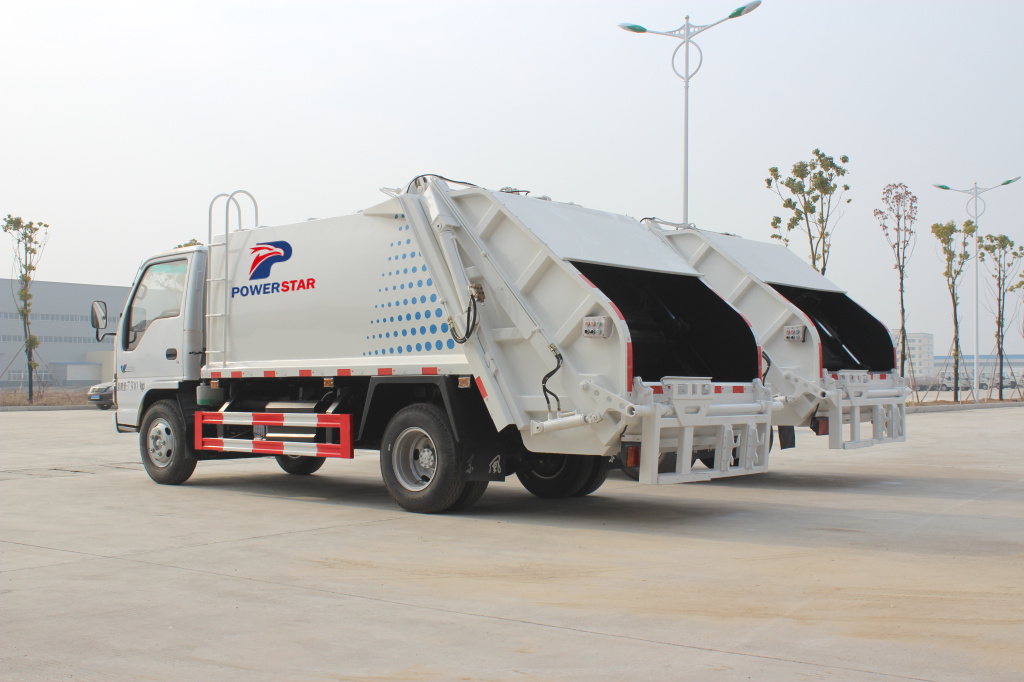 5tons Isuzu déchets compacteur camion de collecte faite par camions Powerstar