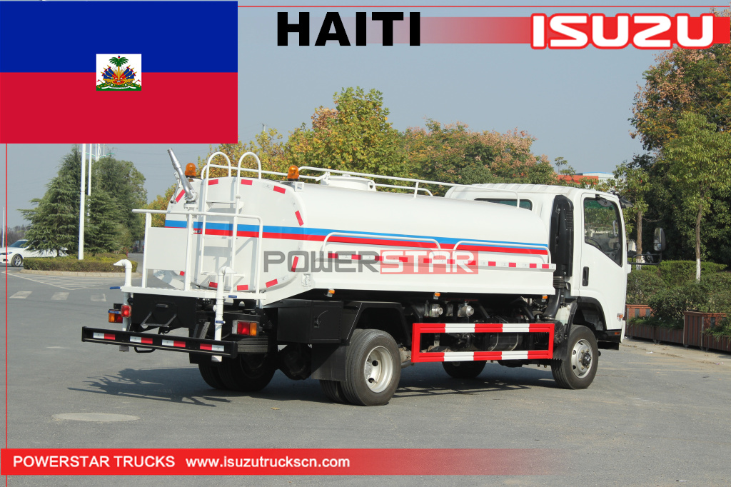 HAÏTI - 2 unités ISUZU 4x4 4WD Camions d'arrosage d'eau potable
