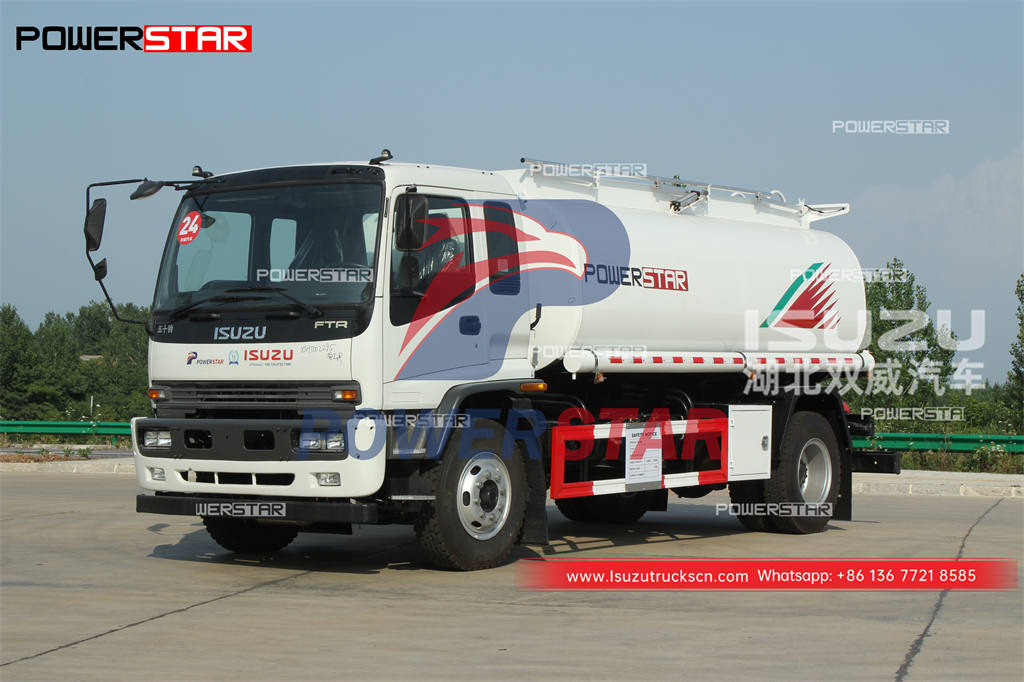 Philippines - Exportation d'un camion de ravitaillement ISUZU FTR 12000 litres
