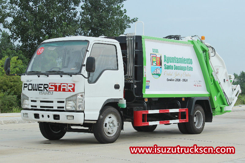 Comment choisir le camion compacteur de déchets ISUZU 6CBM
    