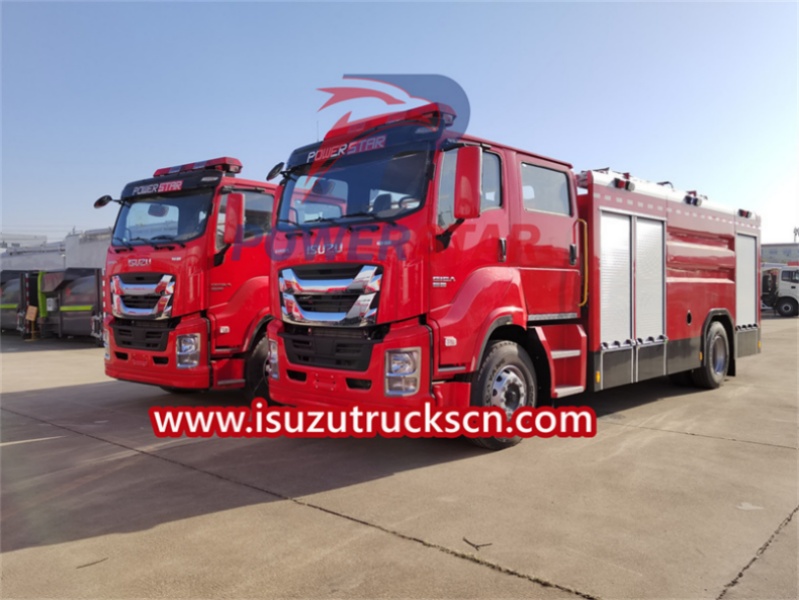 En savoir plus sur le camion de pompiers Isuzu Giga
        